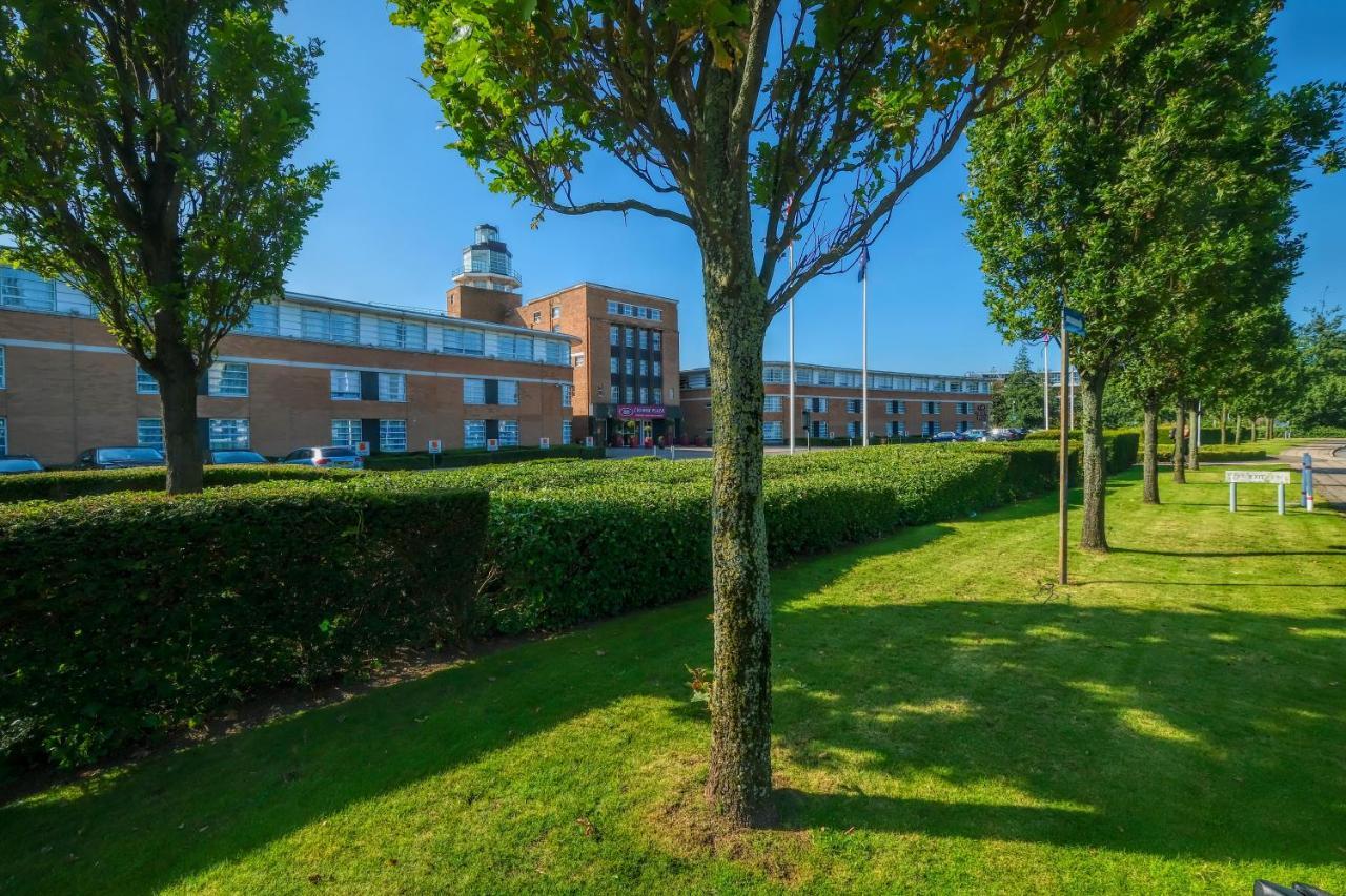 Crowne Plaza Liverpool - John Lennon Airport By Ihg Екстер'єр фото
