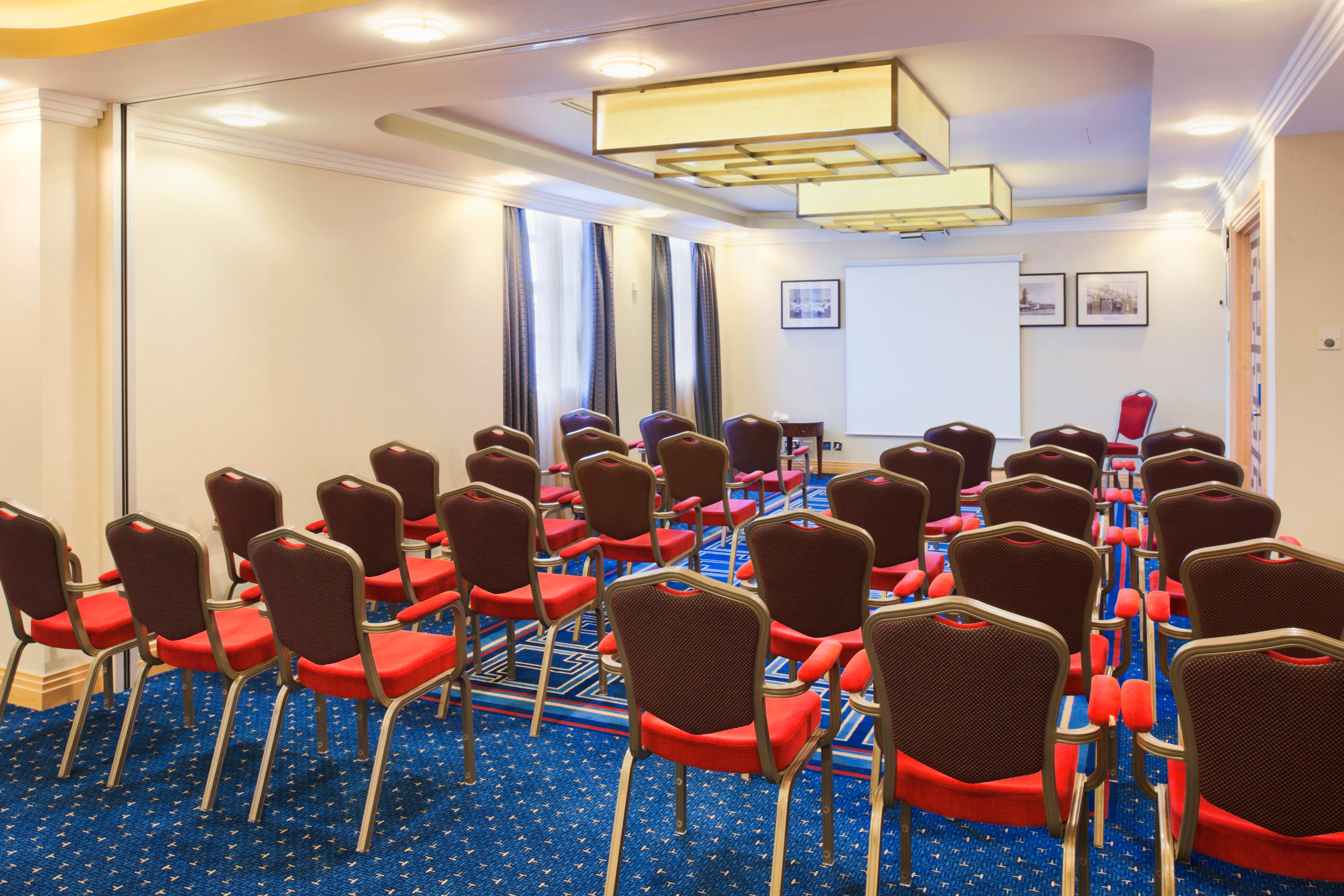 Crowne Plaza Liverpool - John Lennon Airport By Ihg Екстер'єр фото