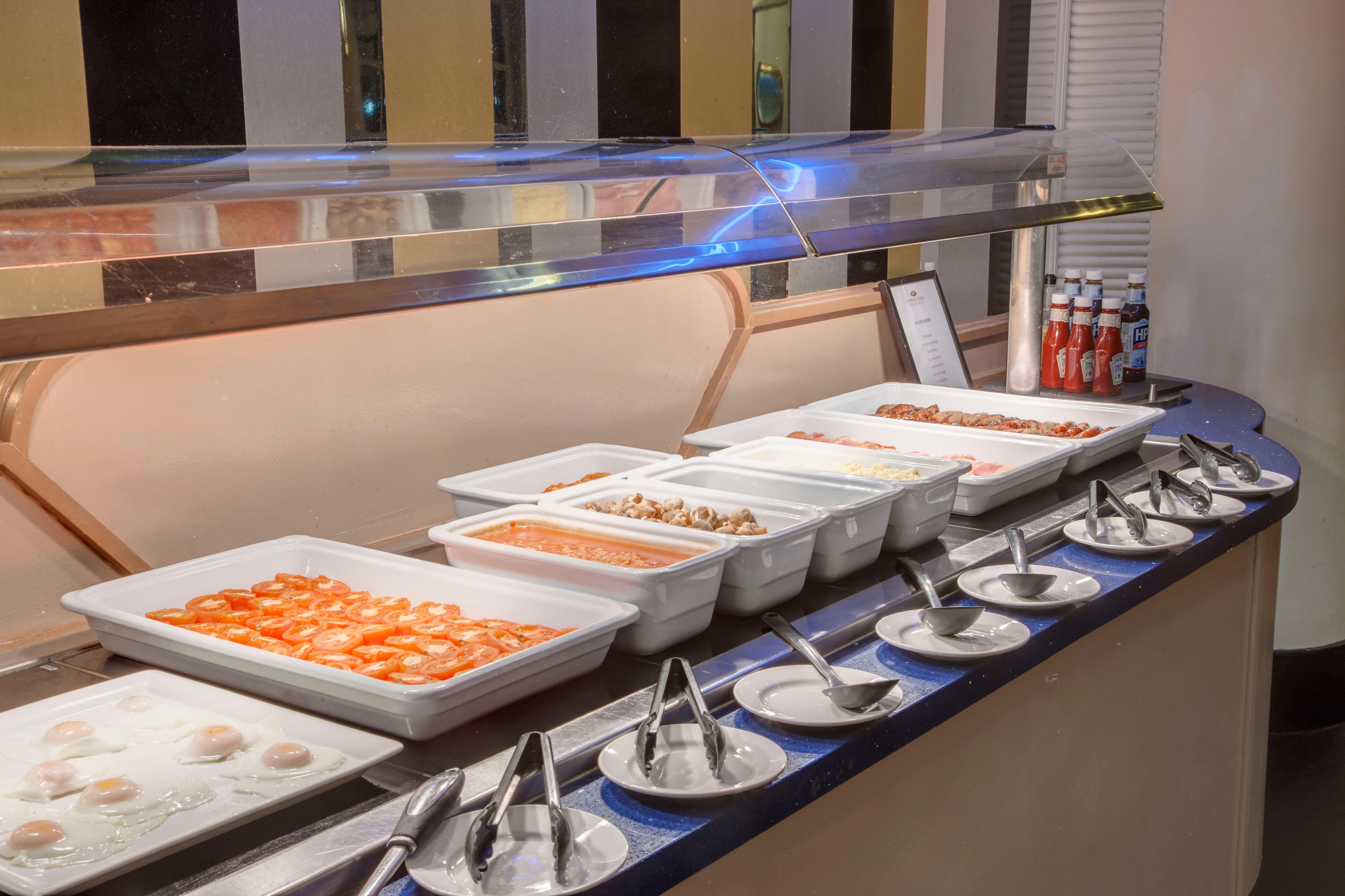 Crowne Plaza Liverpool - John Lennon Airport By Ihg Екстер'єр фото