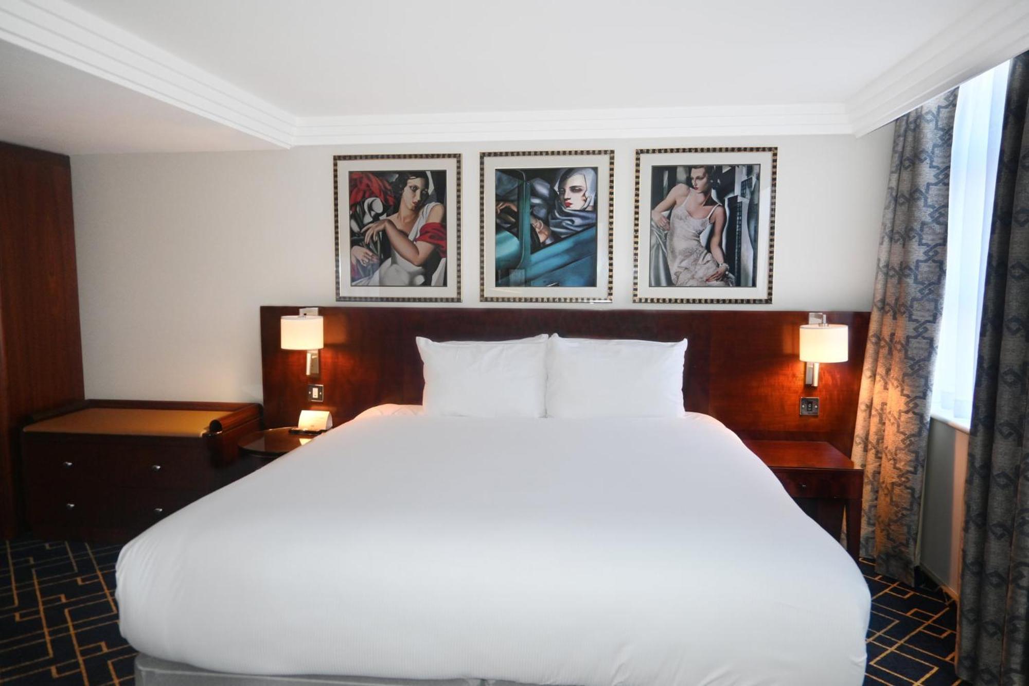 Crowne Plaza Liverpool - John Lennon Airport By Ihg Екстер'єр фото